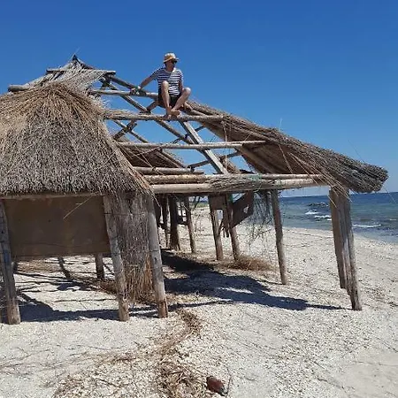 Casa Bunicilor Granny's House Hébergement de vacances