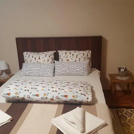 Nyaraló Casa Bunicilor Granny's House *